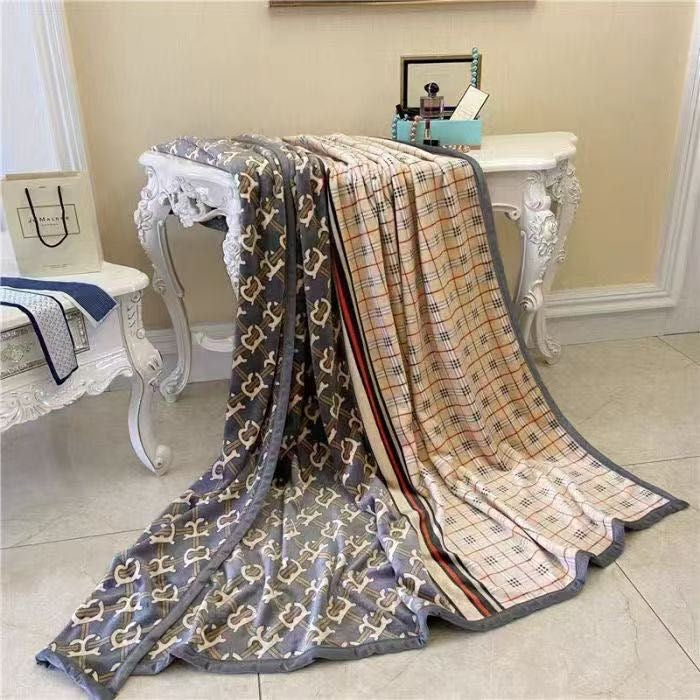 Burberry Double Bed Supersoft AC Blanket