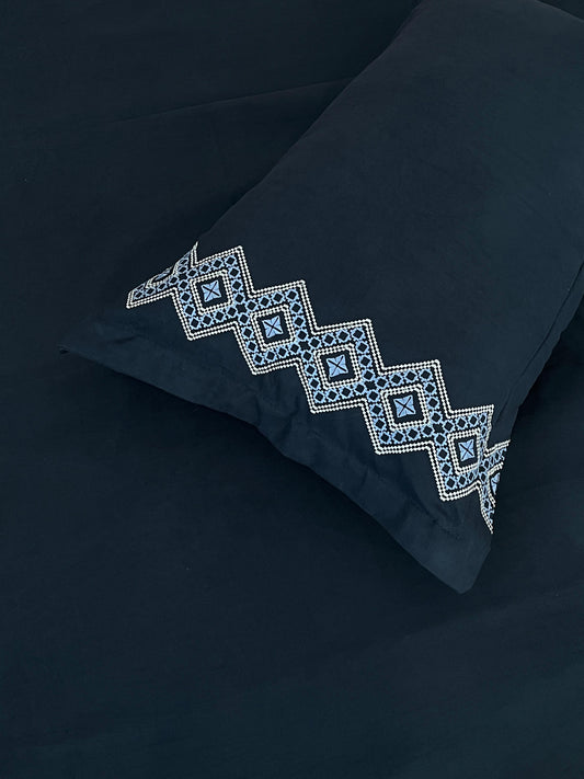 La Reva KARIGARY King size Bedsheet 03