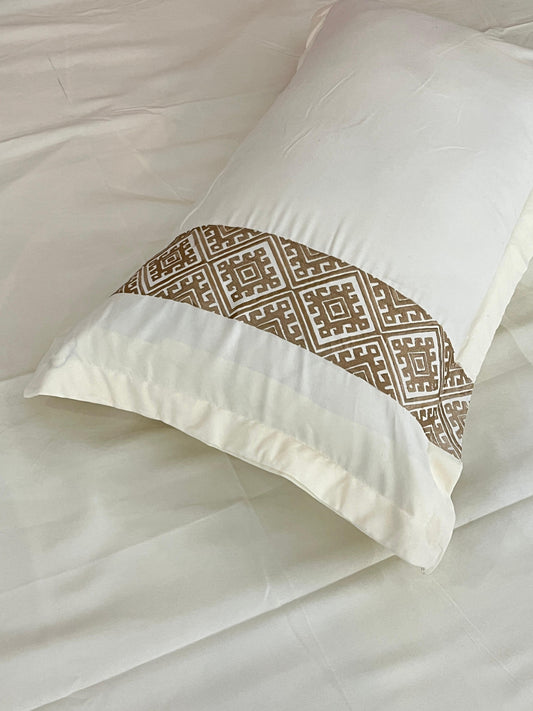 La Reva KARIGARY King size Bedsheet 04
