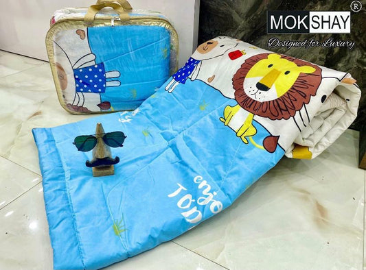 Jungle Joy Kids AC Quilt